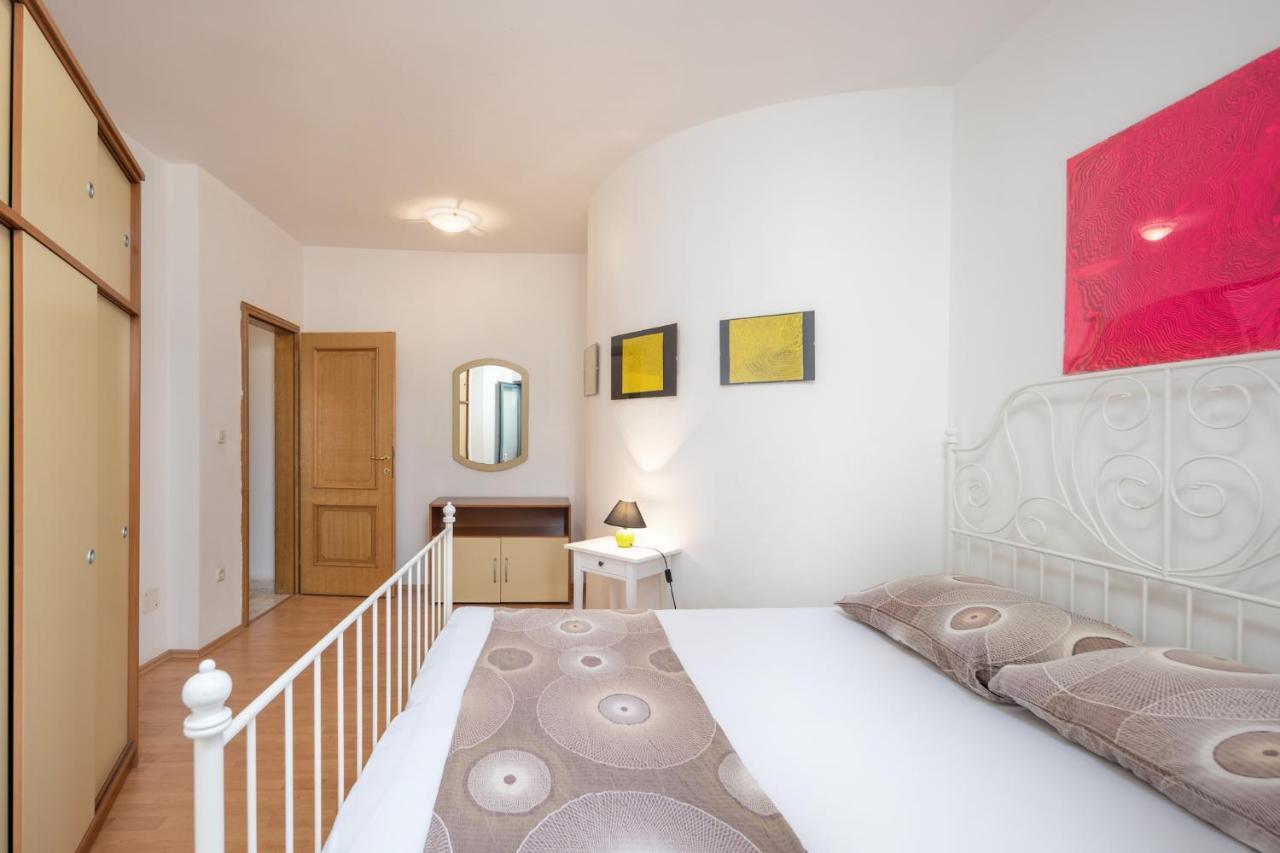 Apartment Doris Supetarska Draga Esterno foto