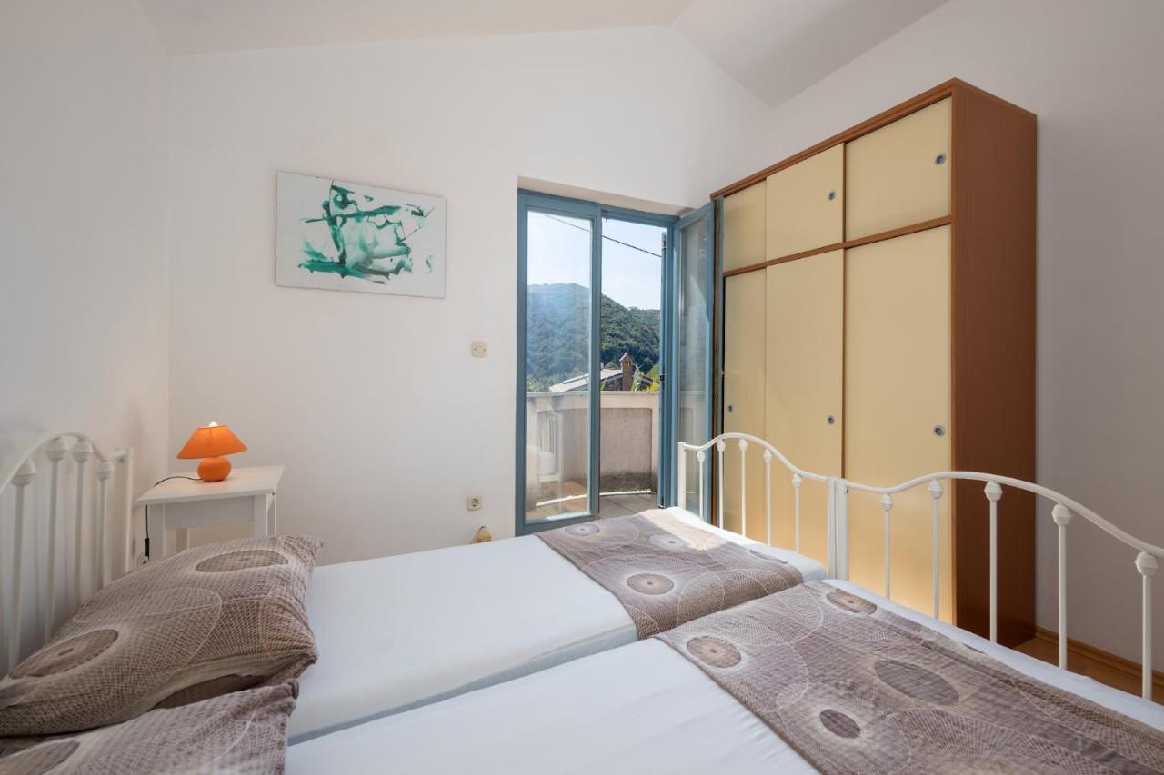 Apartment Doris Supetarska Draga Esterno foto